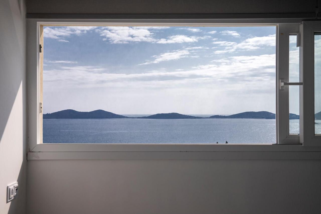 Dk Luxury Suite Néa Péramos Dış mekan fotoğraf