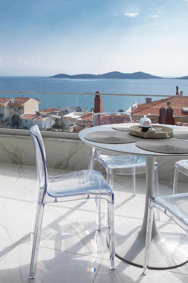 Dk Luxury Suite Néa Péramos Dış mekan fotoğraf